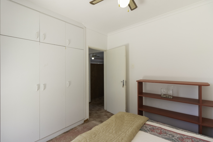 7 Bedroom Property for Sale in West Beach Eastern Cape